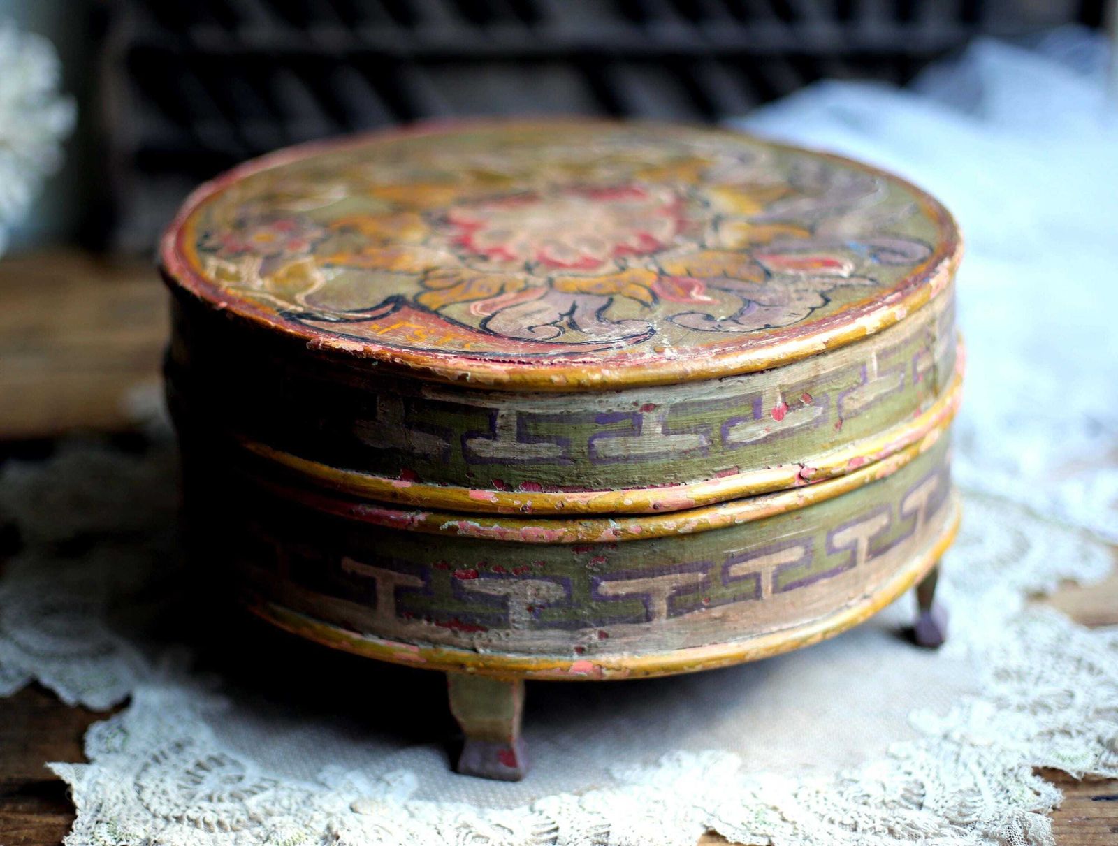 Antique German Bride Box 18th Century Round Hand Painted Bentwood Folk Art Wedding Chest photo furniture