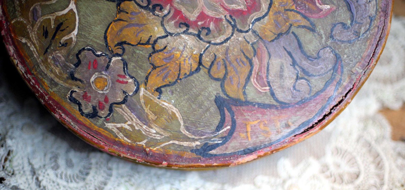 Antique German Bride Box 18th Century Round Hand Painted Bentwood Folk Art Wedding Chest photo 222.0
