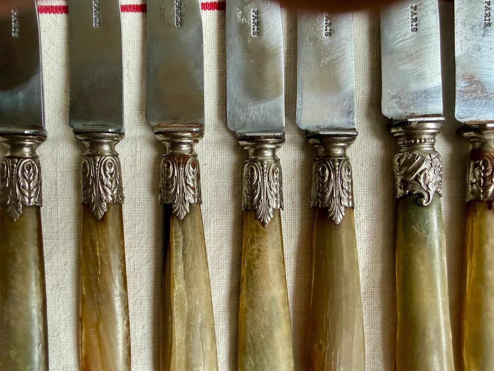 Set Of 12 French Table Knives Baroque Cutlery Flatwear Paris Steel Blades photo Home Decor