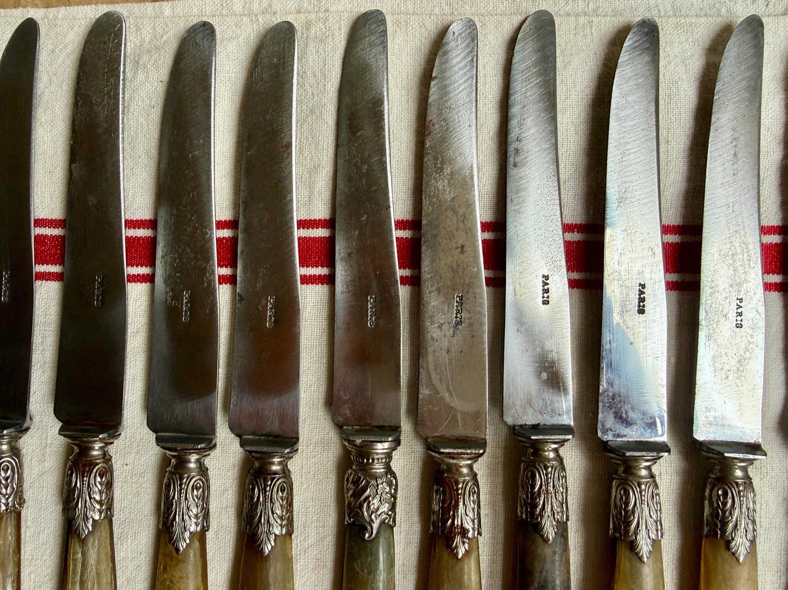 Set Of 12 French Table Knives Baroque Cutlery Flatwear Paris Steel Blades photo 68.0