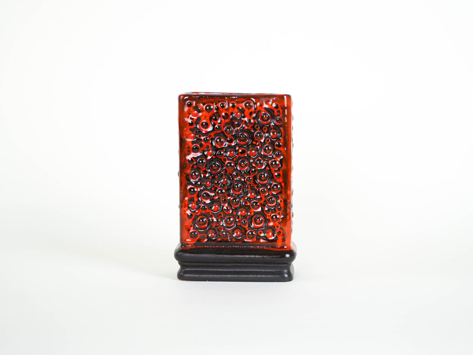 Vase rouge Fat Lava, design allemand, années 1960, fabriqué en Allemagne de l'Ouest photo for sale