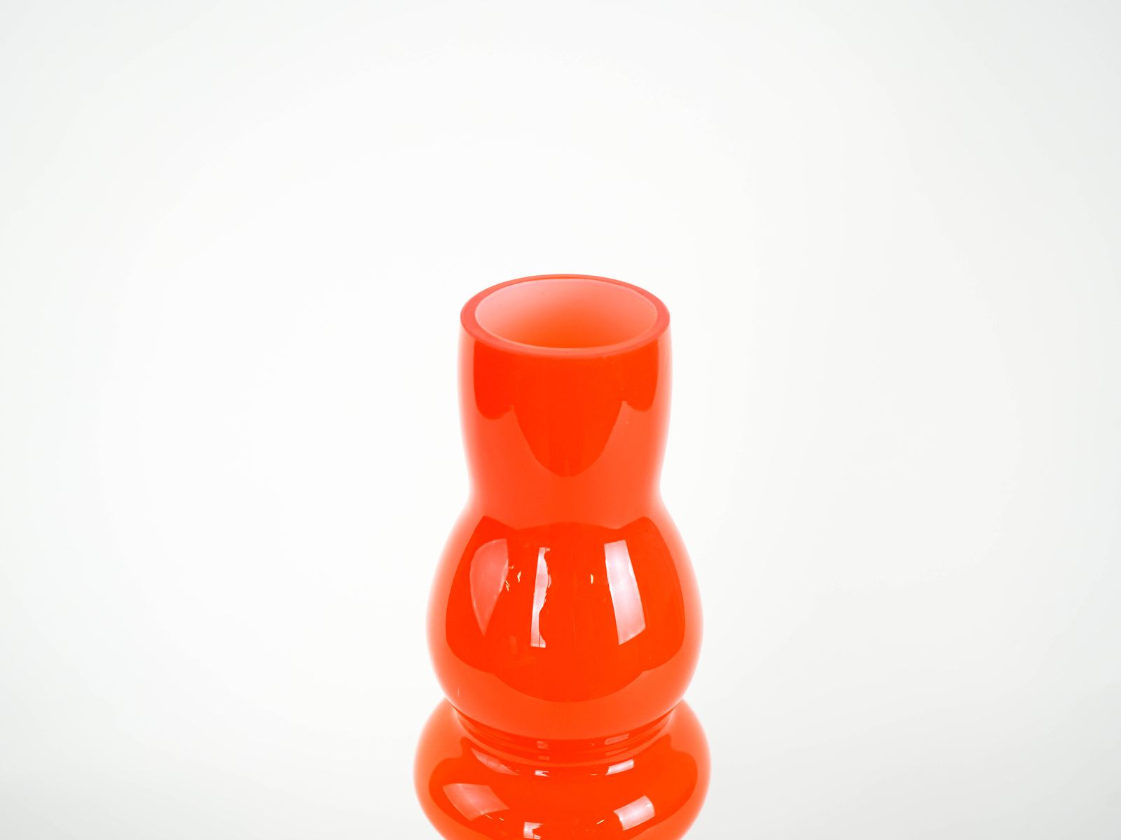 Oranje glazen vaas, Deens design, jaren 1960, gemaakt in Denemarken photo vinterior