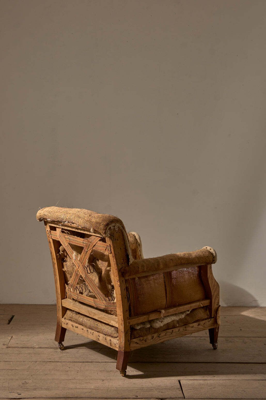 19th Century Howard Ingleby Style Armchair photo Furniture