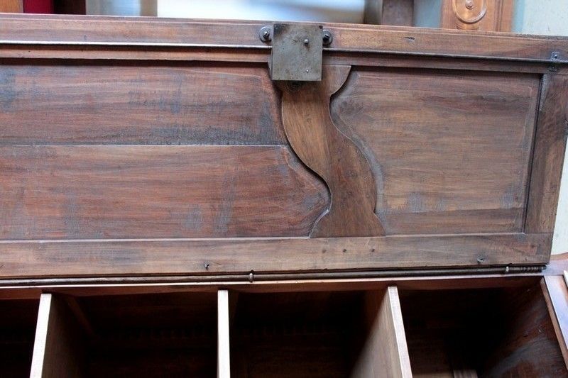 photo furniture Louis XV Walnut Cabinet 18th