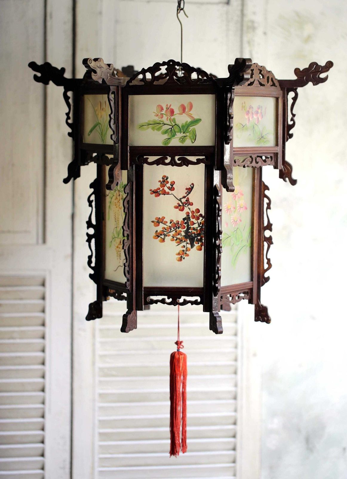 photo for sale Antique Chinese Lantern Oriental Lamp Light Shade Lantern Reverse Painted Glass Panels Dragons