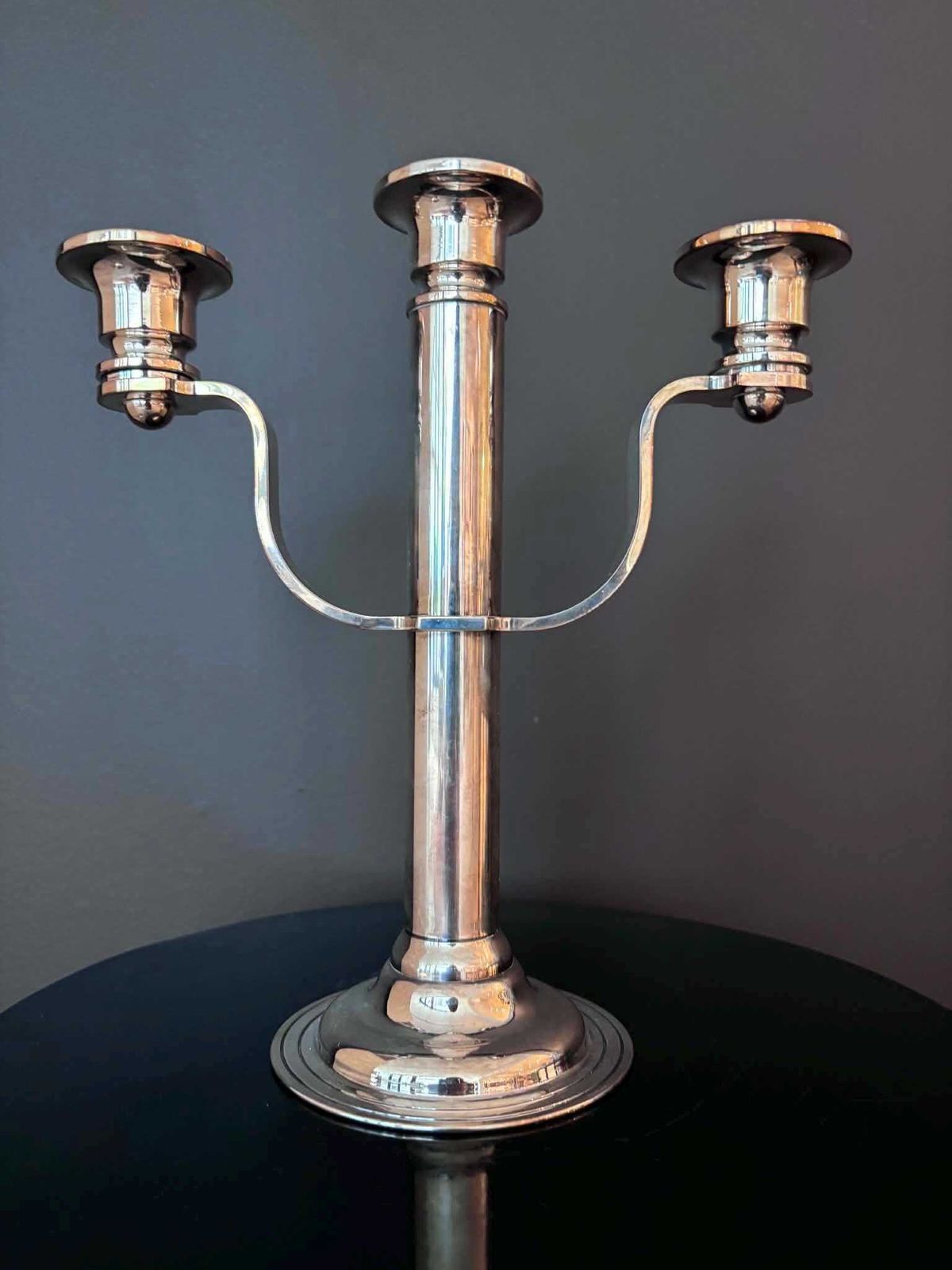 Vintage Maestri Italy Verzilverde Kandelaar Met 3 Armen, Art Deco Stijl Verzilverd Op Messing, Italiaanse Tafeldecoratie photo vinterior