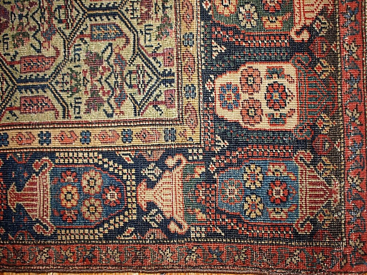 Tapis en laine d'époque, fait main, à décor de jardin - 131 × 195 cm - années 1860 photo for sale