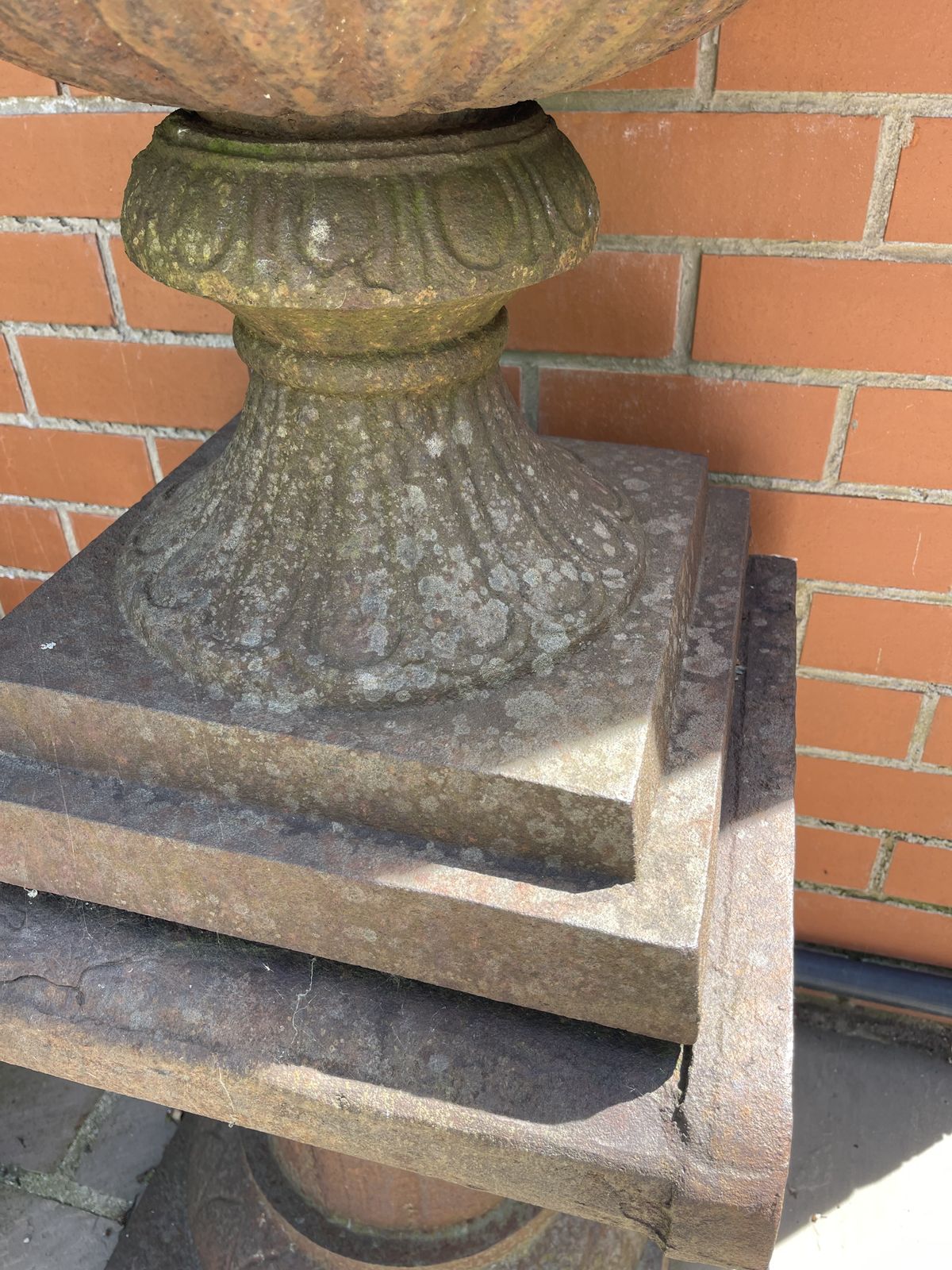 Antique Cast Iron Garden Urn Ornamental Planter photo Garden Decor