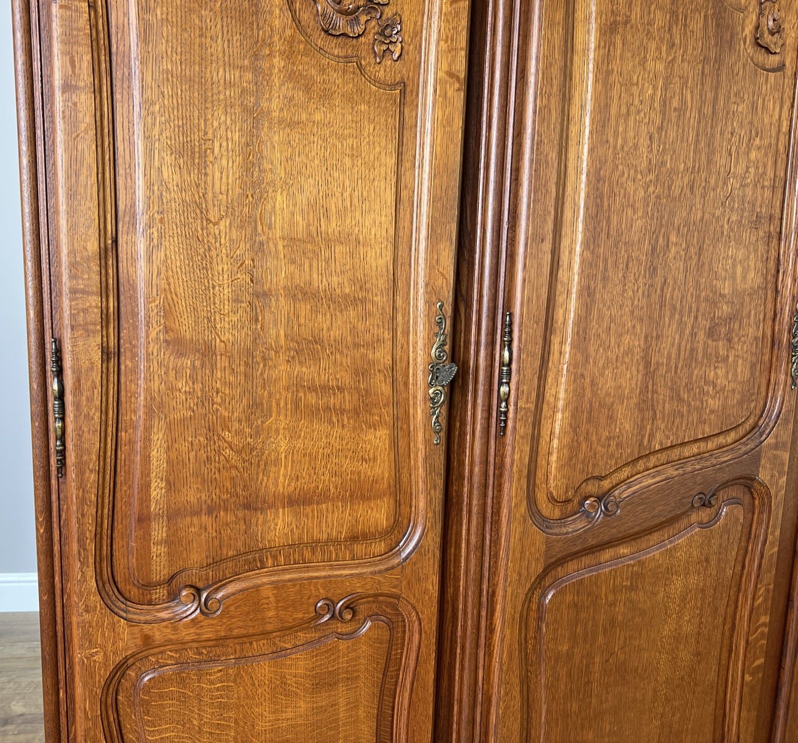 Wardrobe Vintage French Louis XVI Style Oak Four Door Carved Armoire Lot 6117 photo vinterior