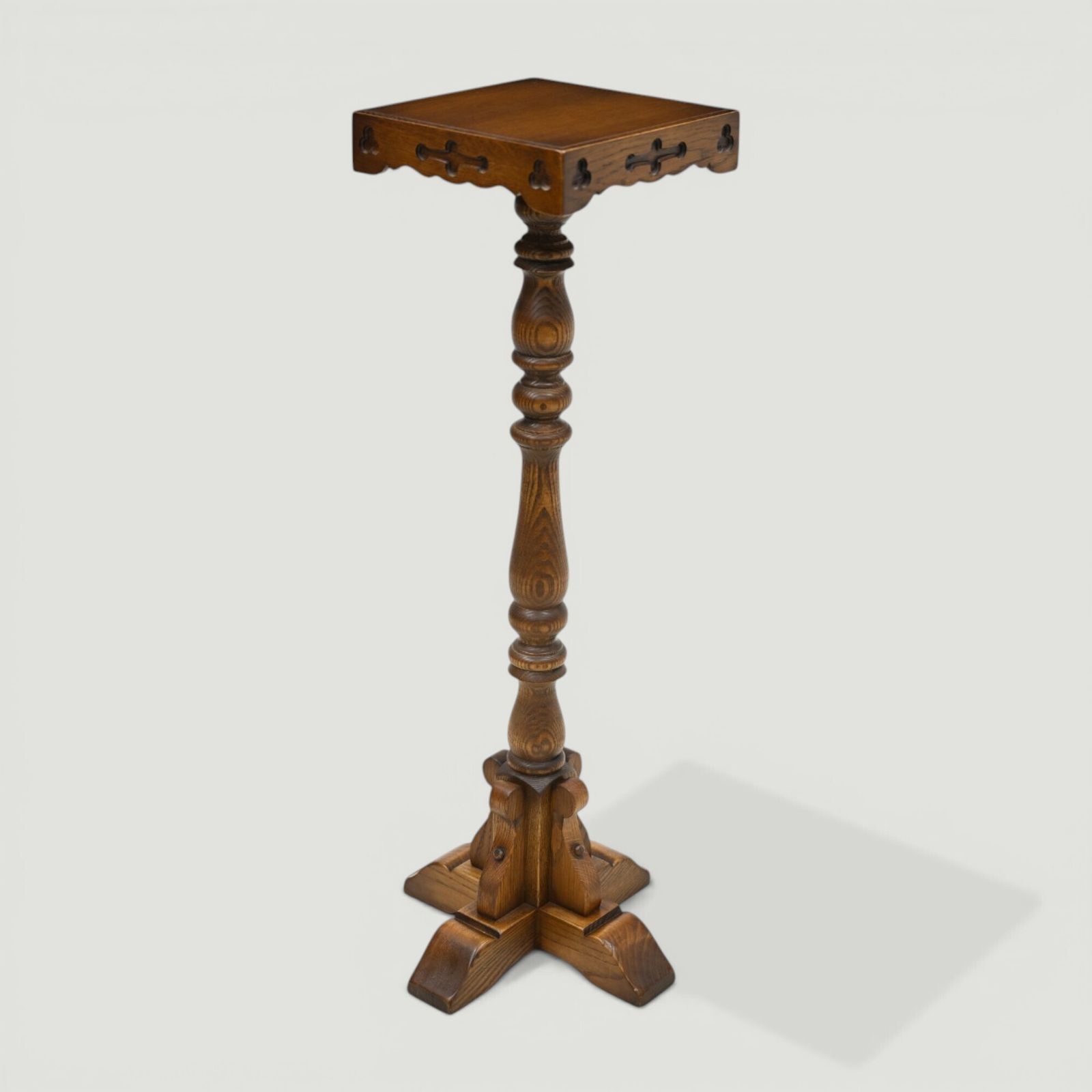 Old Charm Plant Stand Oak Light Oak Finish Model 2164 Free Nationwide Delivery photo Furniture