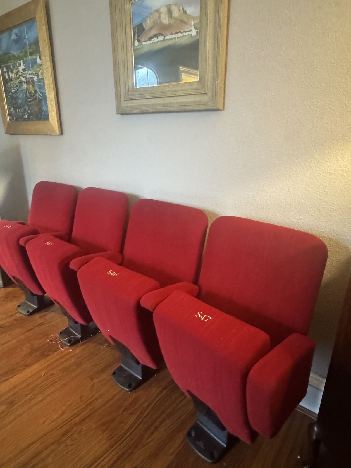 Row Of 4 Red Velvet Theatre Seats From Scottish Theatre