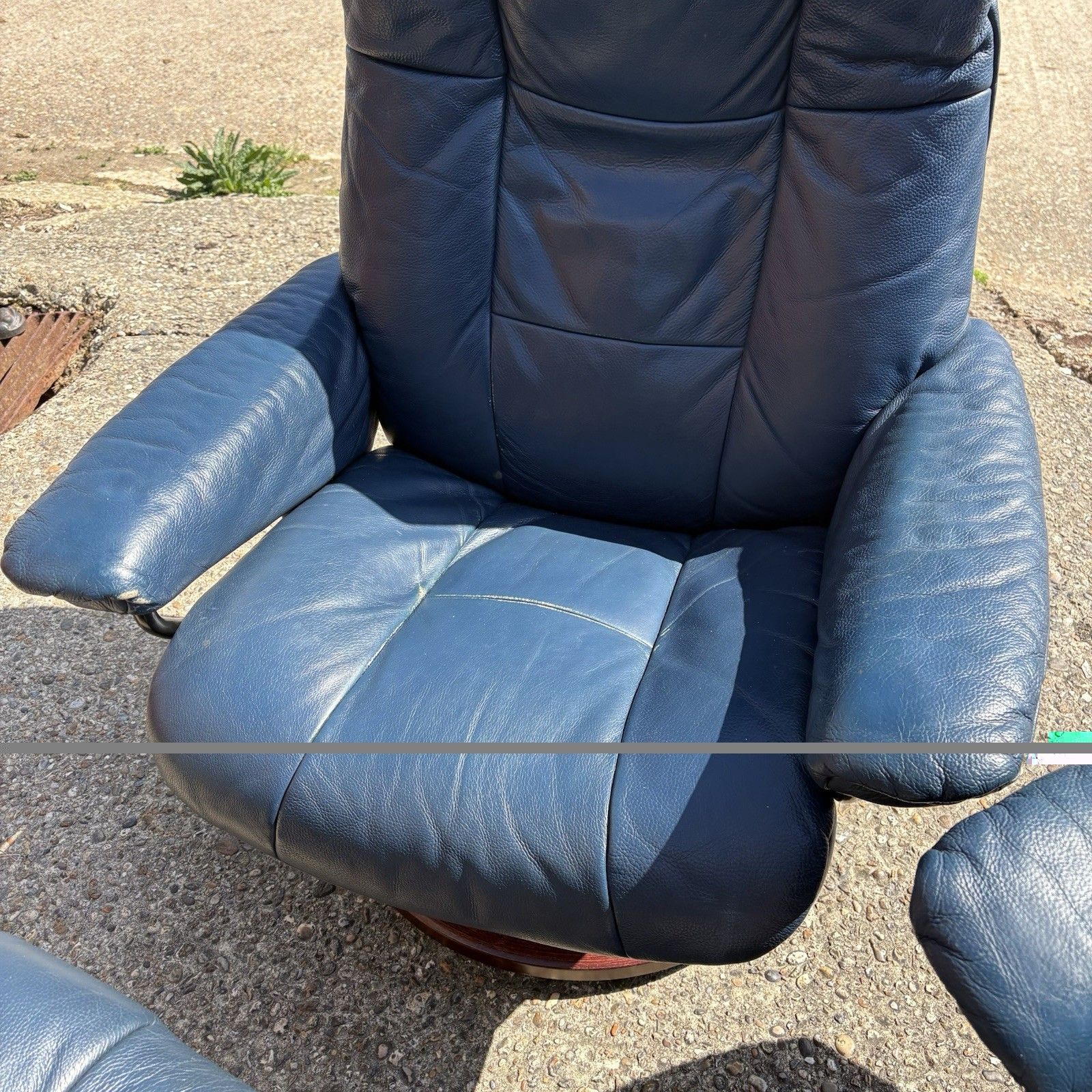 Pair Blue Leather Ekornes Stressless Windsor Teak Frame Recliner Chairs & Stool photo buy