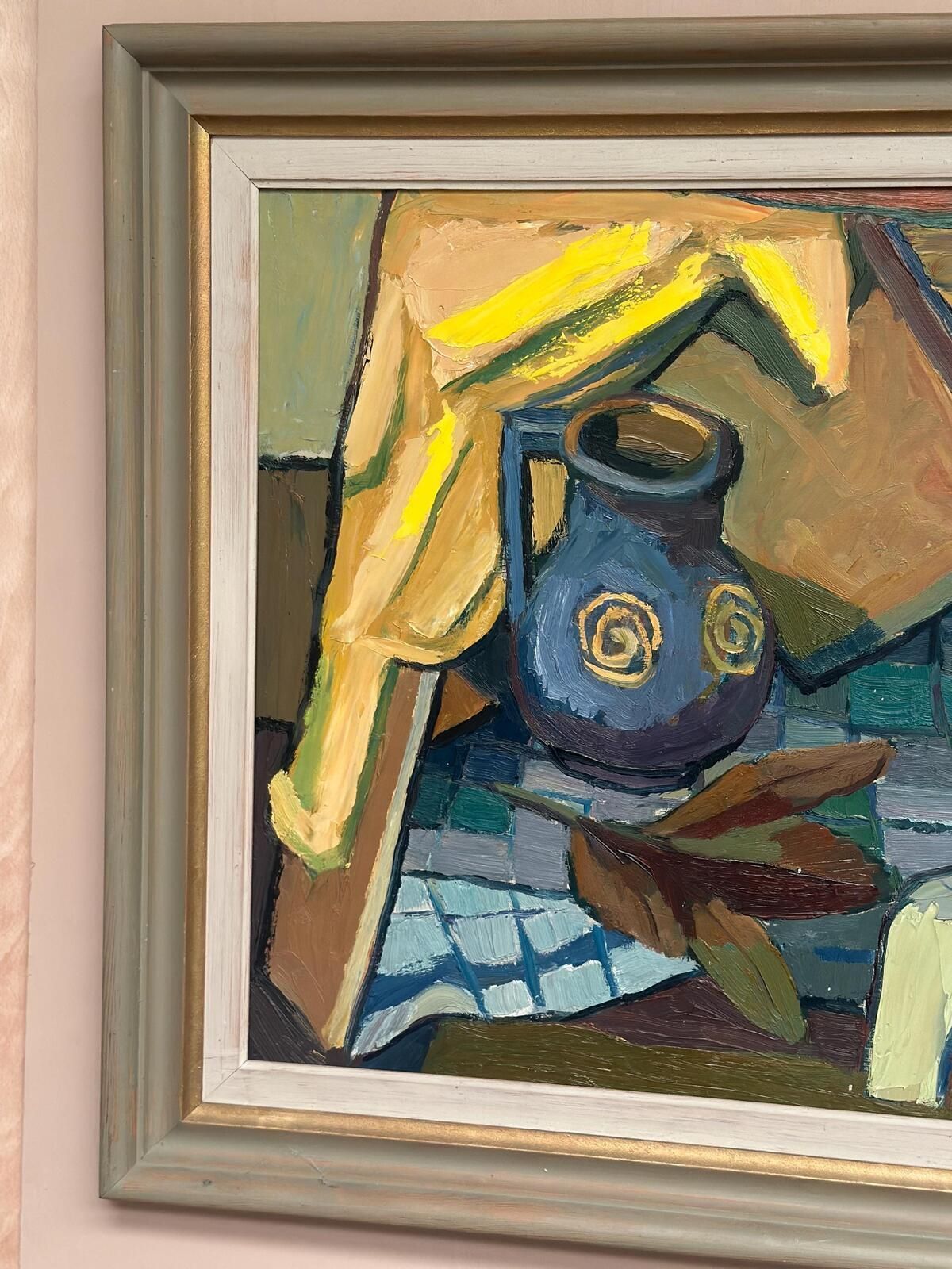 Original Swedish Oil On Panel – “Still Life With Jug And Bottles” By Martin Lindberg – 1951 – Vintage & Framed – 79 × 109 Cm (31.1" × 42.9") photo for sale