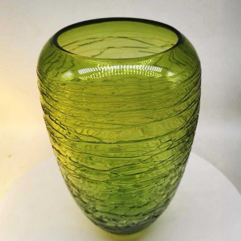 1970s Green Vase In Hand Worked Murano Glass   Made In Italy. 31 H Cm / 12.20 H Inches. photo Home Decor