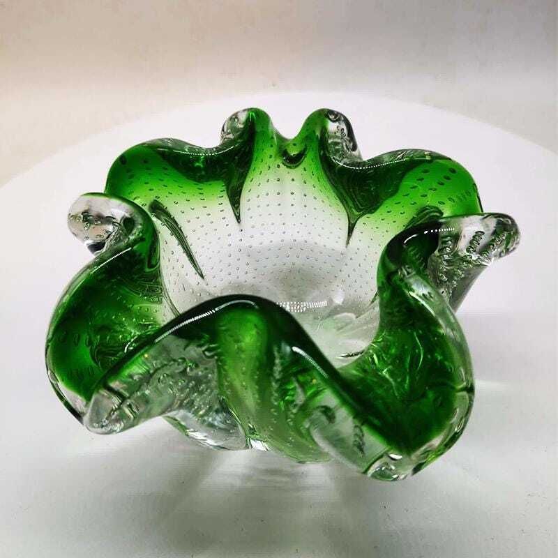 Grand cendrier ou vide-poche en verre de Murano à bulle d'air, années 1950, Italie. photo buy