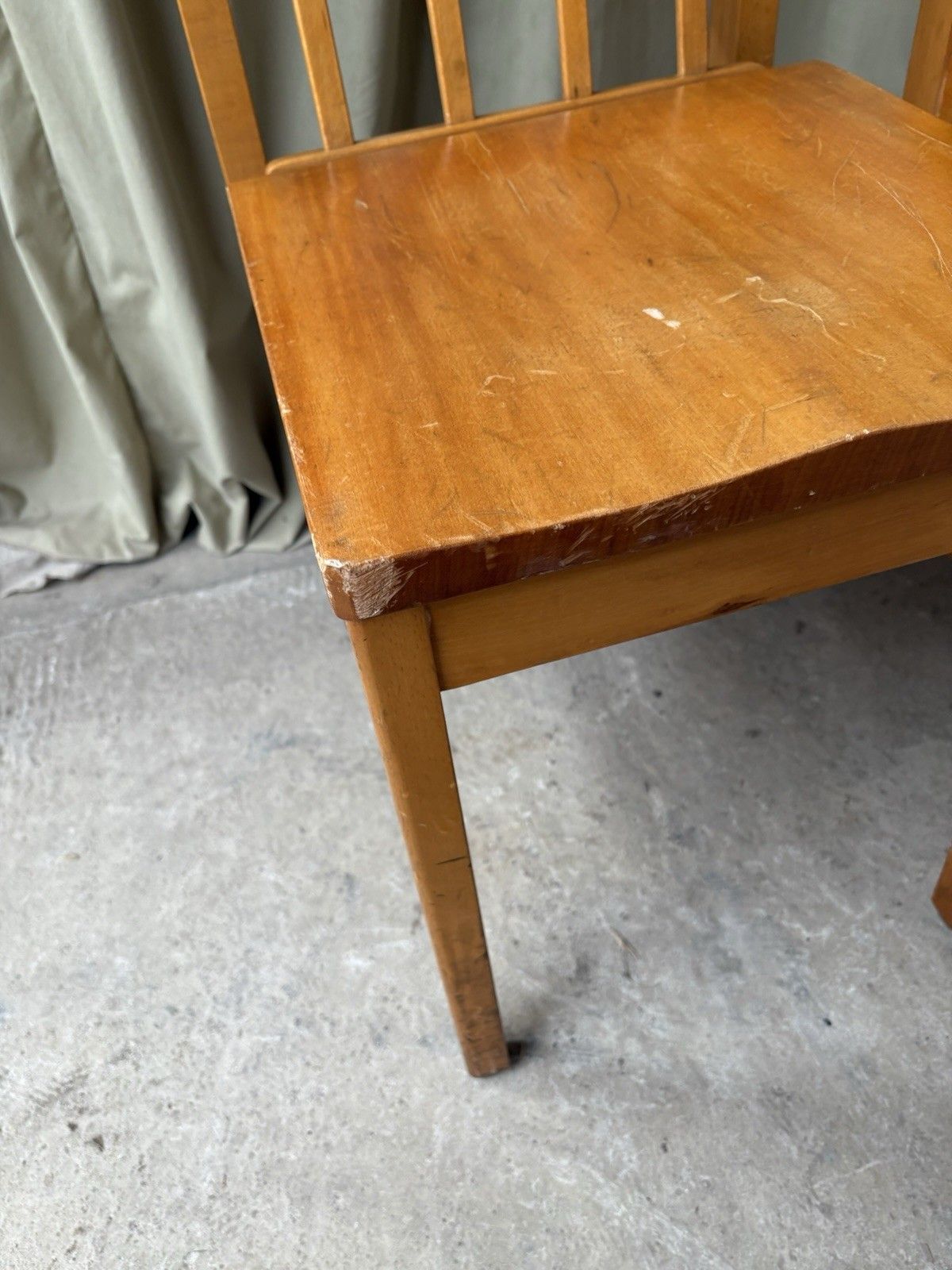 photo vintage Vtg Mid Century Set Of 4 Solid Beech Church Dining Chairs Scandi Danish R1199
