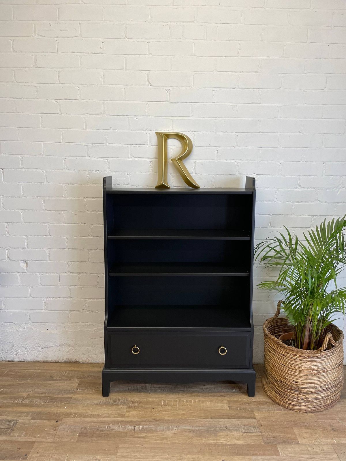 Stag Minstrel Waterfall Bookcase Painted Black photo 435.0