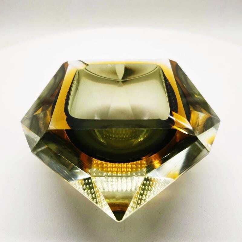 1960s Ashtray Or Catch All In Murano Glass By Flavio Poli For Seguso.