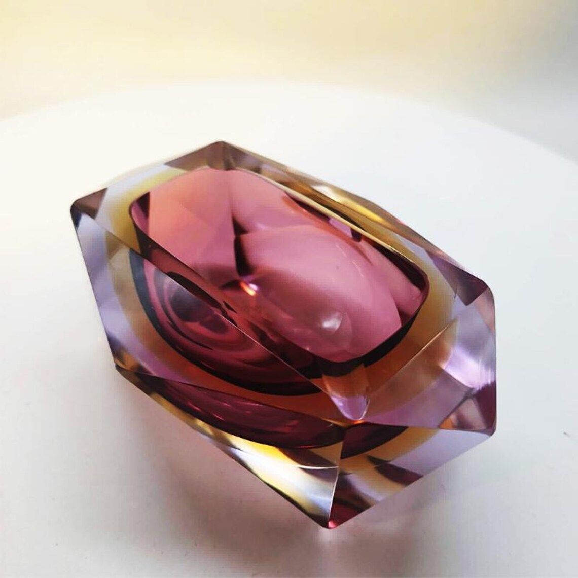 1960s Rare Purple Rectangular Multifaceted Ashtray Or Catch All In Murano Glass By Flavio Poli For Seguso. Made In Italy. photo 326.0