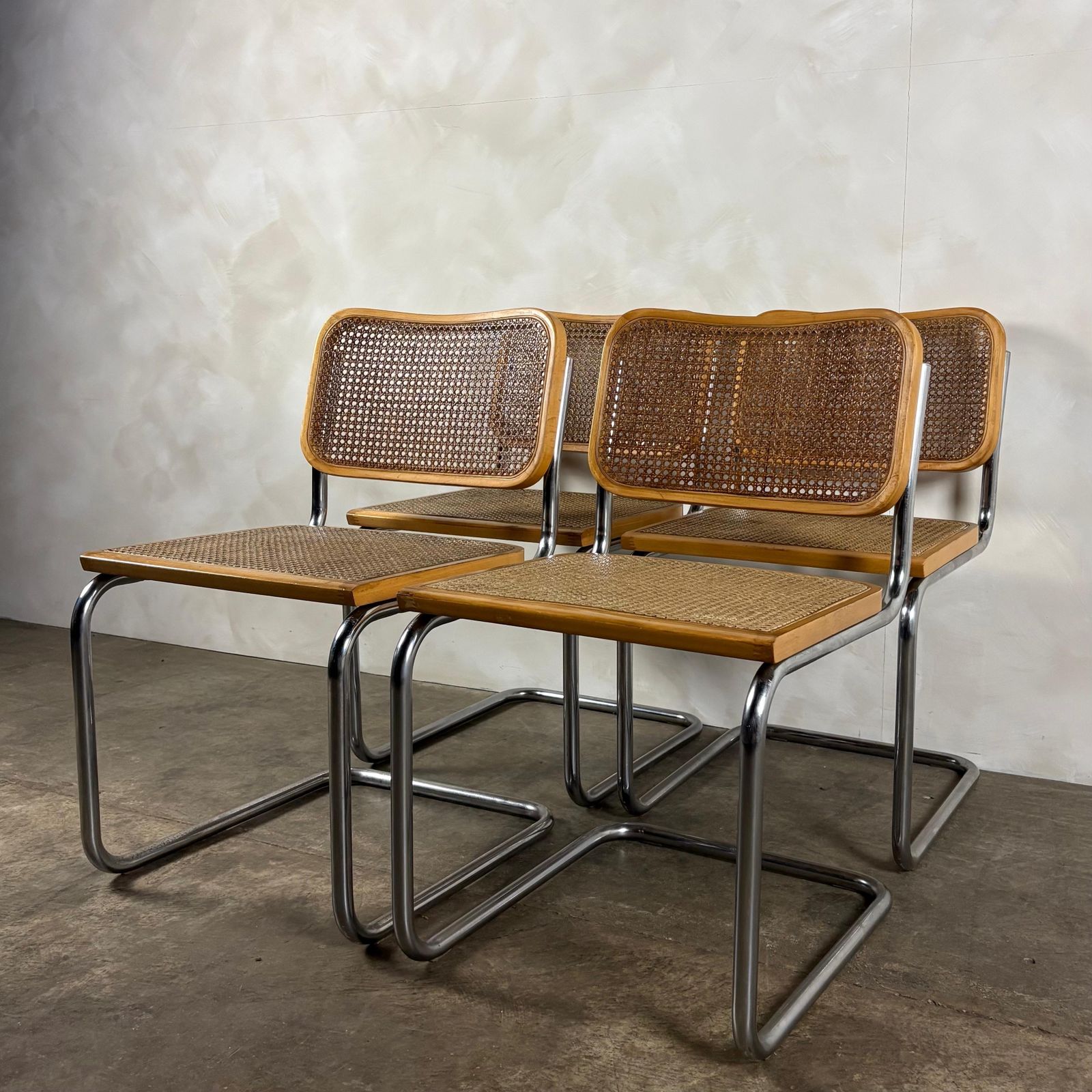 Four Marcel Breuer Cesca Brass Dining Chairs Mid Century Retro Mcm photo 695.0
