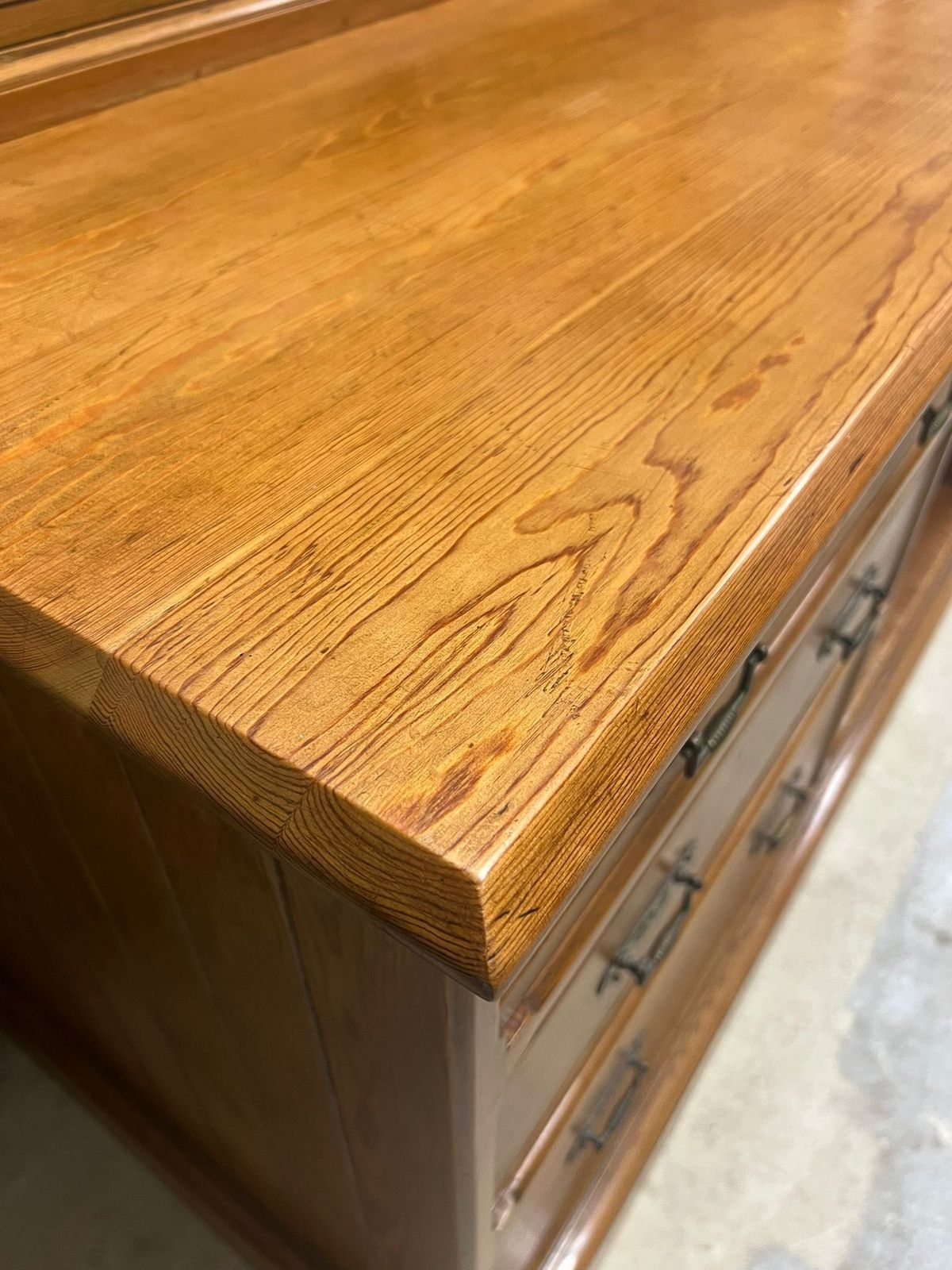 Magnificent Victorian Pitch Pine Housekeepers Dresser photo Furniture