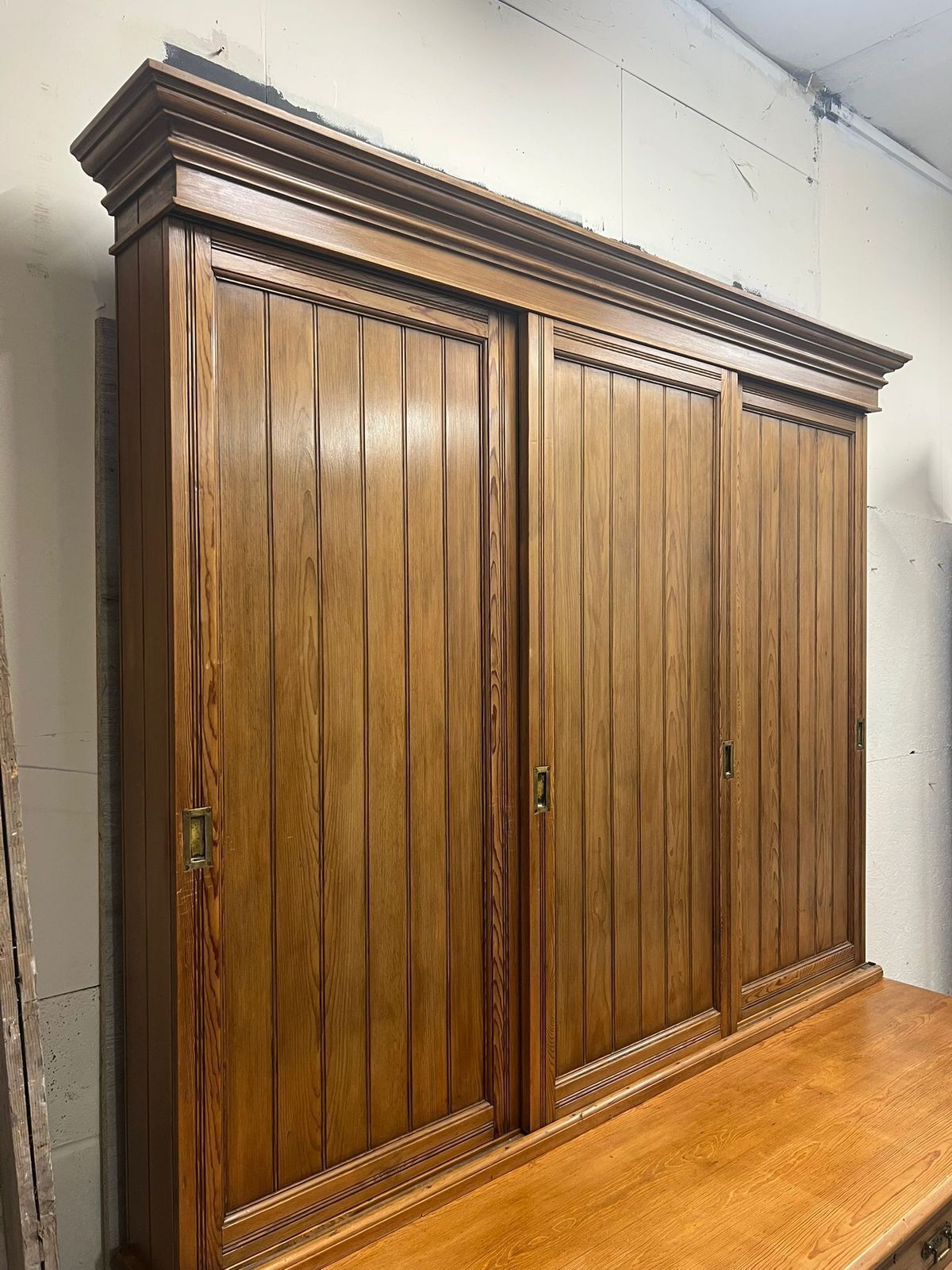Magnificent Victorian Pitch Pine Housekeepers Dresser photo buy