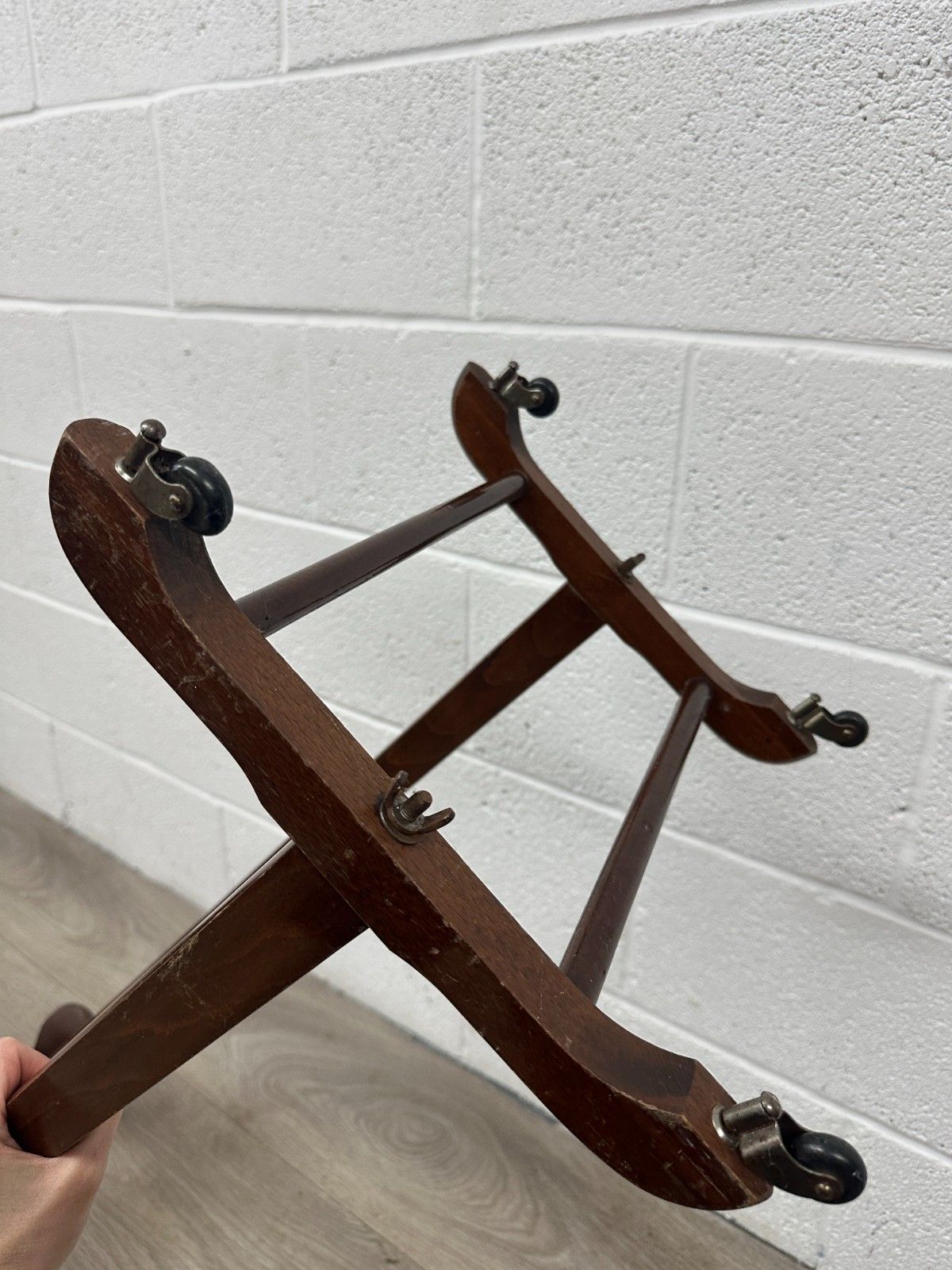 photo vintage Vintage Italian Gentlemens Suit Hanger Dumb Valet Stand 1920’s Art Deco Style