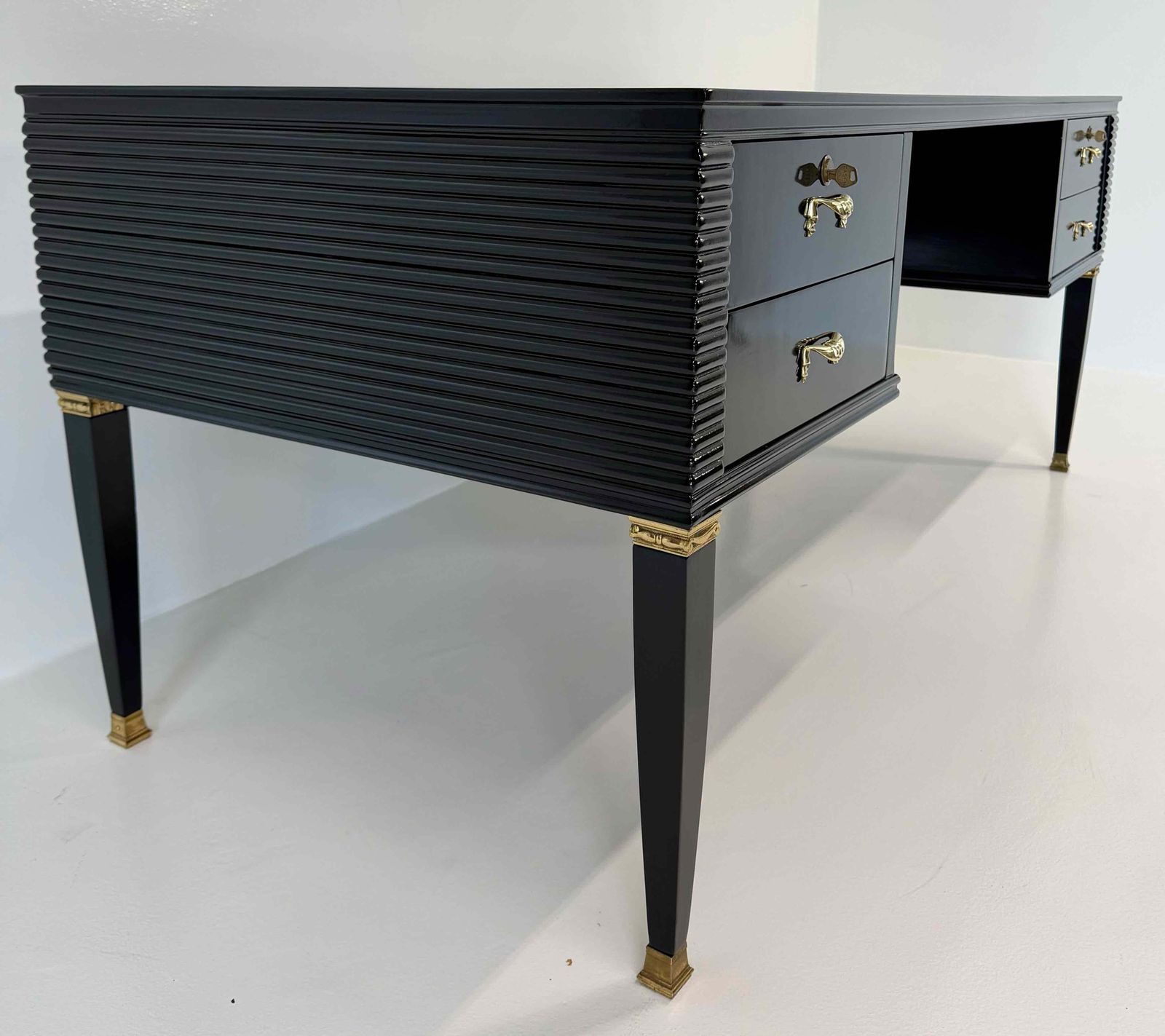 photo furniture Art Deco Black And Brass Desk, 'Permanente Mobili Cantù', Paolo Buffa, 1950s