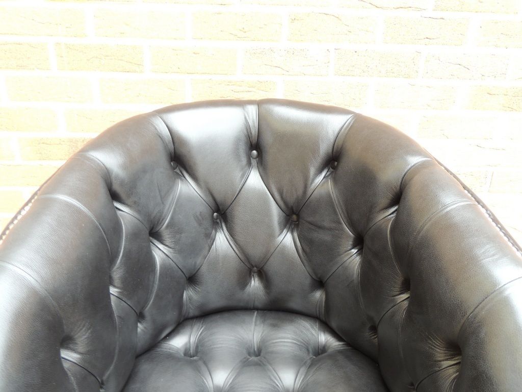 Chesterfield Burghley Black Leather Tub Armchair photo vintage