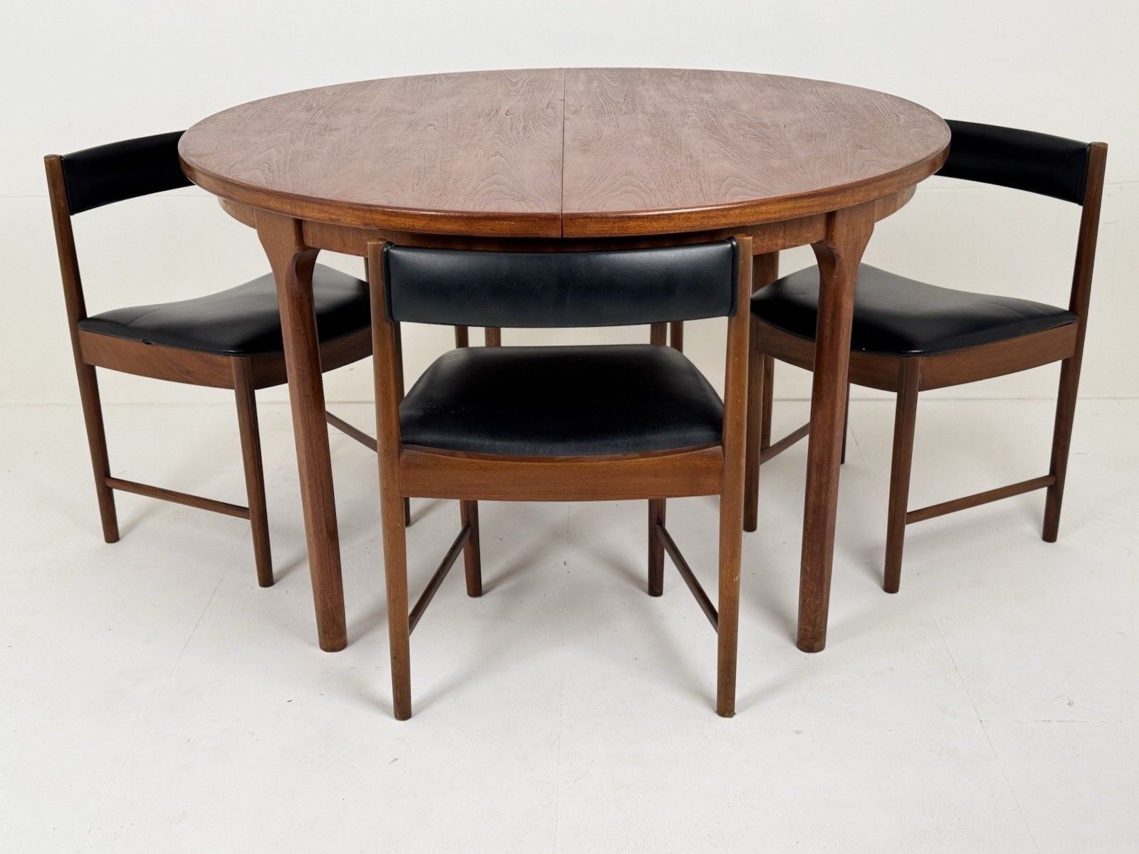 McIntosh Mid Century Round Tuck Under Extending Teak Dining Table & 4 Chairs Mcm photo for sale