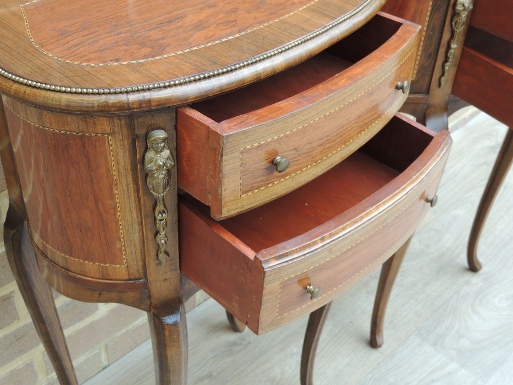 photo furniture Pair Of French Louis XV Bedside Tables