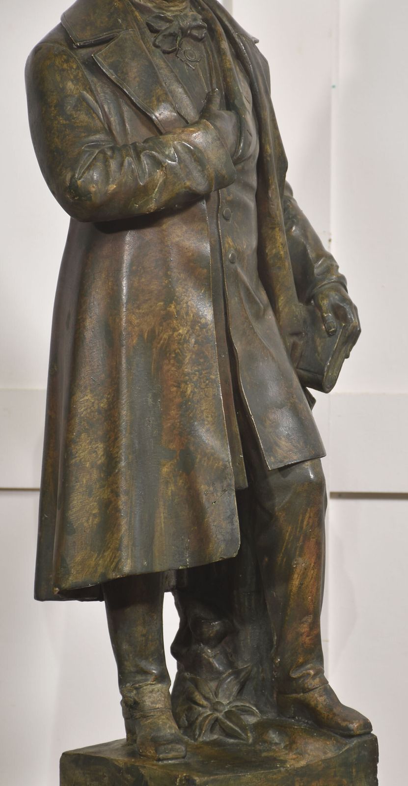 photo furniture Pair Of Late 19th Century Patinated Chalk Figures By Dopmeier