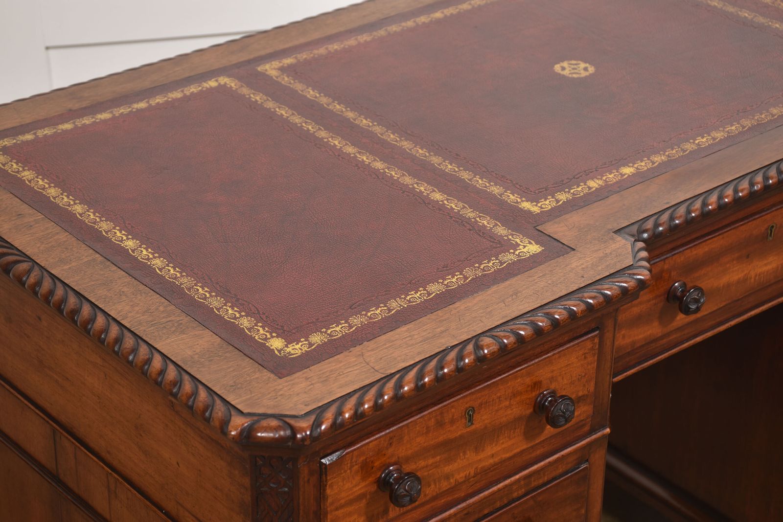 Mahogany Pedestal Desk photo 1194.0