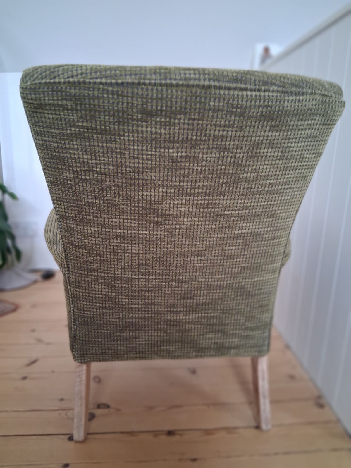 Pair Of 1960's Fully Re Upholstered Parker Knoll Small Armchairs/Accent Chairs photo Furniture