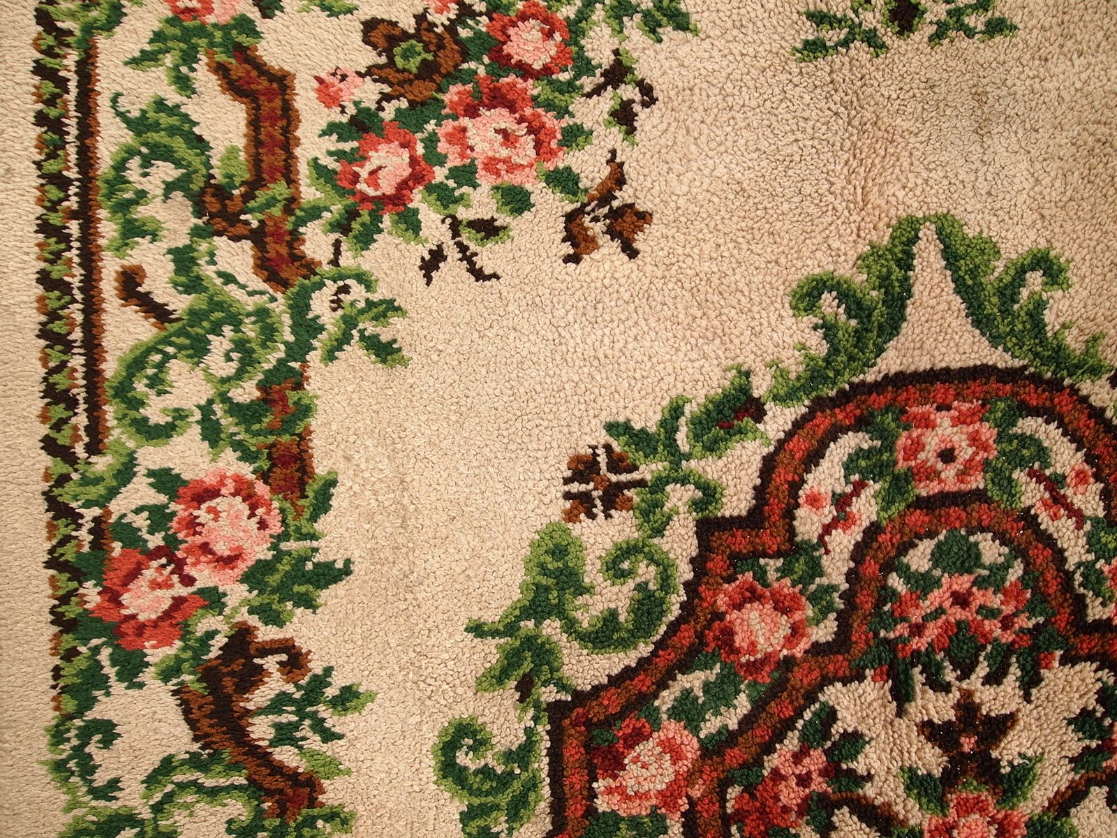 Vintage Belgian Savonnerie Wool Rug With Floral Medallion — 6'5" × 9'8" — 1960s photo buy