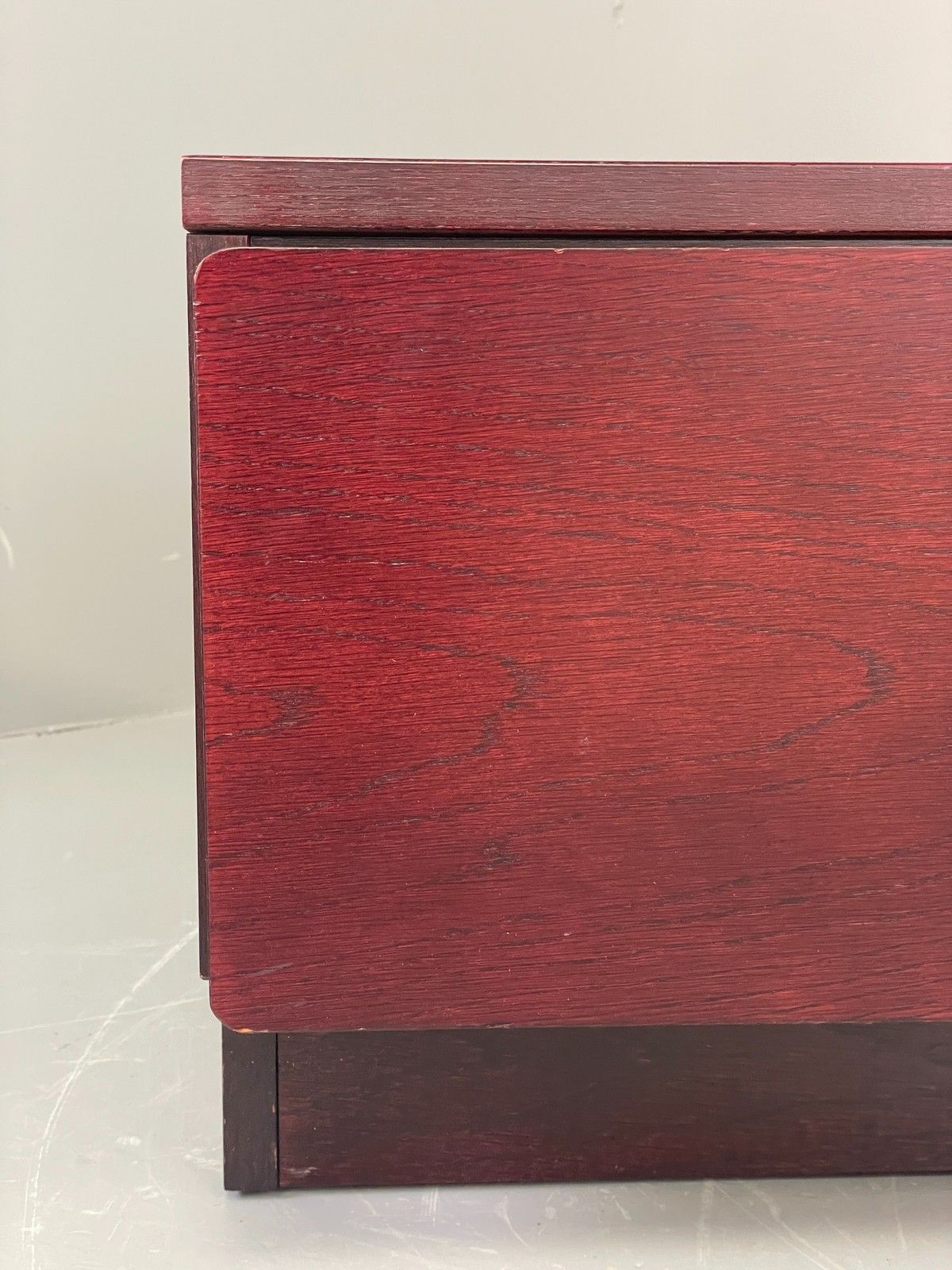 Vintage Tv Unit Drawer By Beaver & Tapley Dark Red Oak 1980s Eb12197 photo vinterior