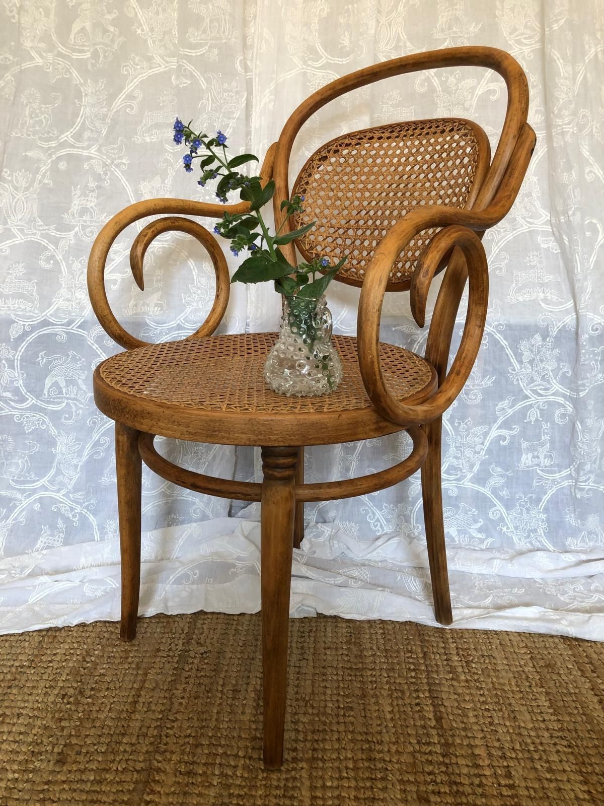 No. 11 Armchair By Michael Thonet For Zpm Radomsko, Austria, 1920s photo for sale