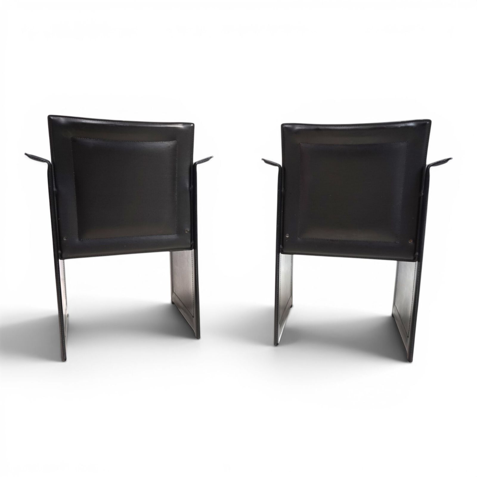 780.0 Set van 2 Arrben Solaria fauteuils in zwart leer van Tito Agnoli, 1970 photo