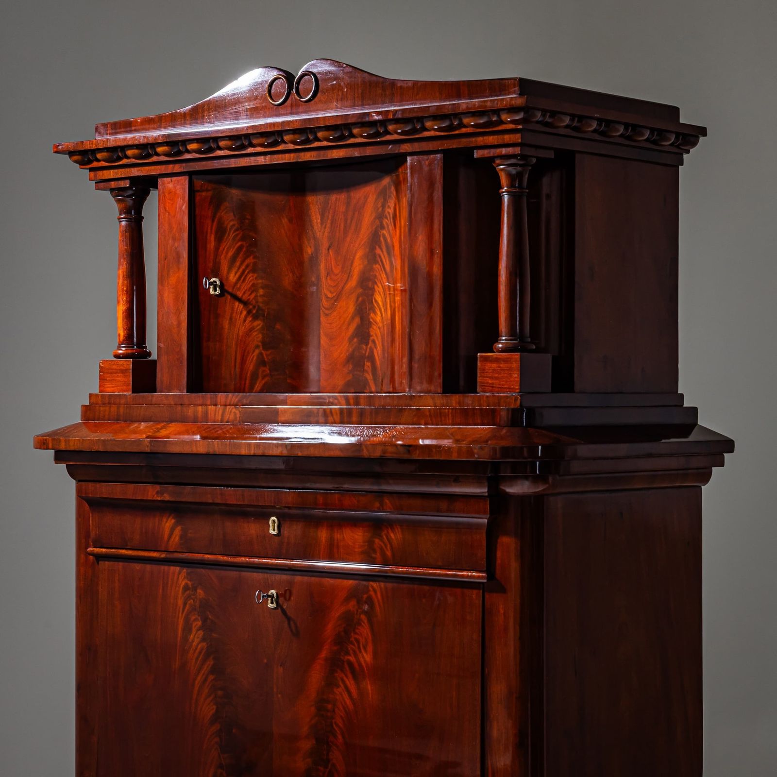 photo for sale Biedermeier secretairkast in mahonie, ca. 1830