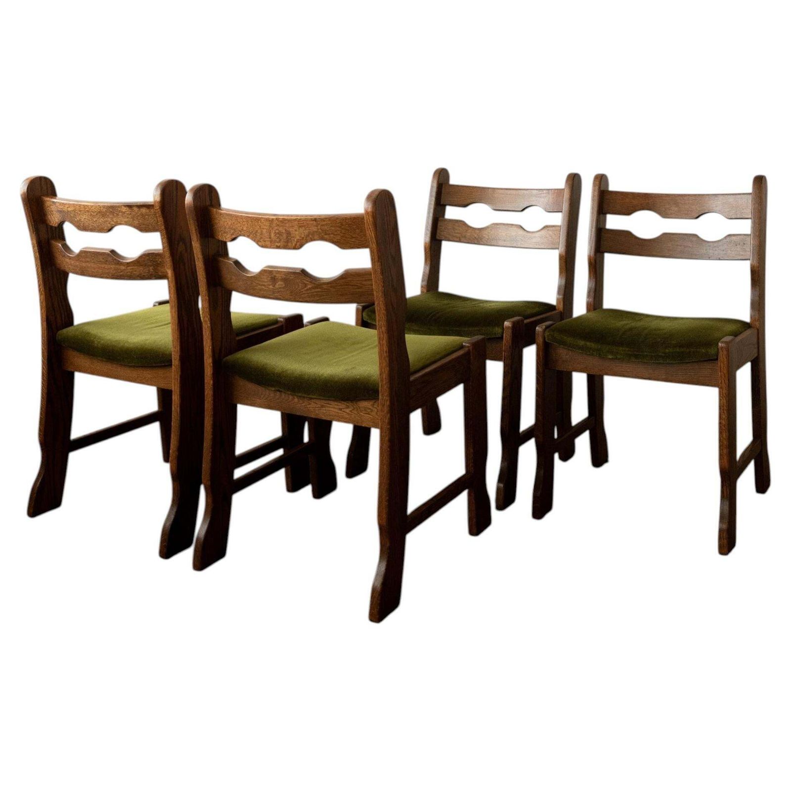 Brutalist Oak Razorback Dining Chairs With Green Velvet, 1970s, Set Of 4