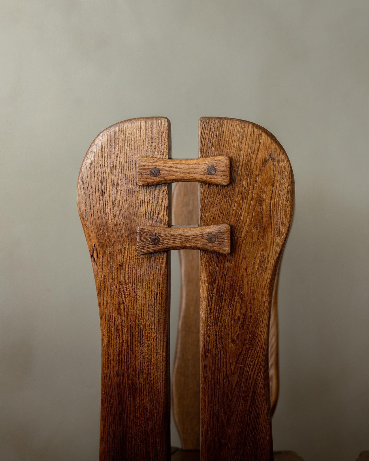 photo furniture Brutalist Oak Dining Chairs With Sculptural High Backs De Puydt, 1960s, Set Of 6