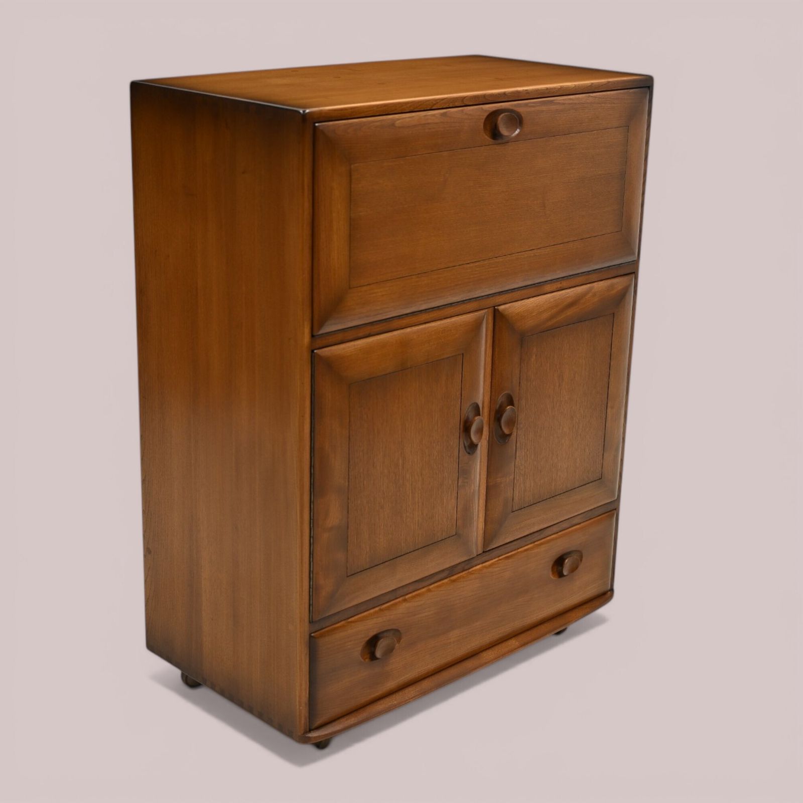 photo furniture Ercol Drinks Cabinet Golden Dawn Exc Free Uk Delivery