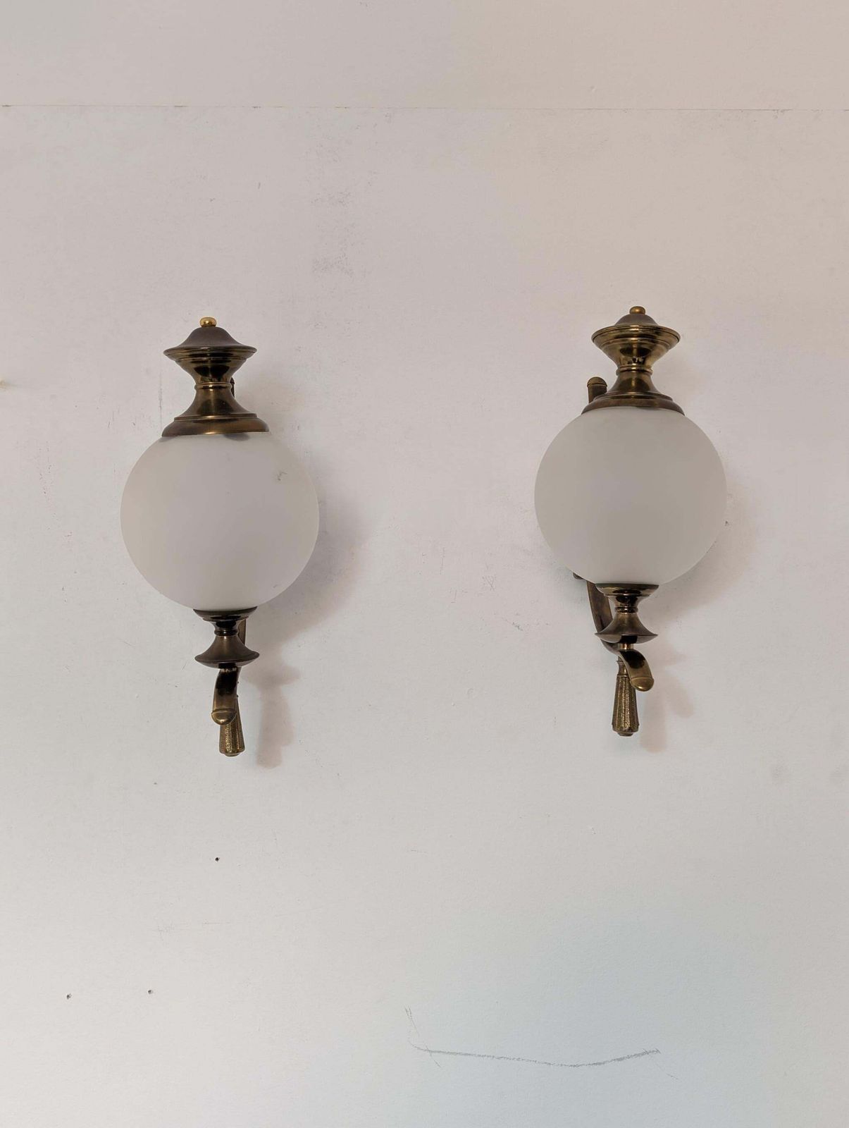 Mid Century Italian Murano Glass Sconces Wall Lights In Glass Brass, 1960s photo vinterior