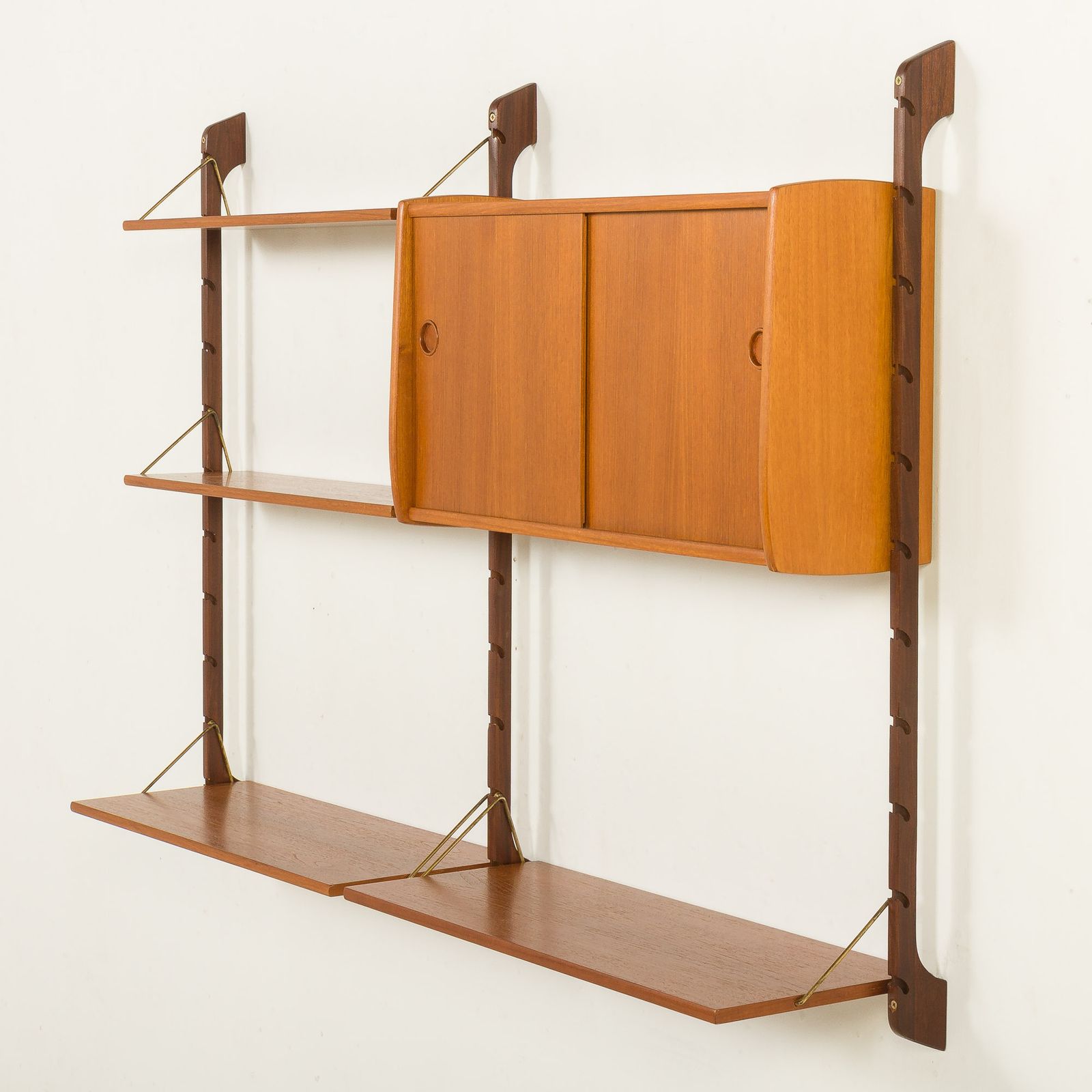 photo furniture Small Ergo Teak Wall Unit By John Texmon, Norway 1960s