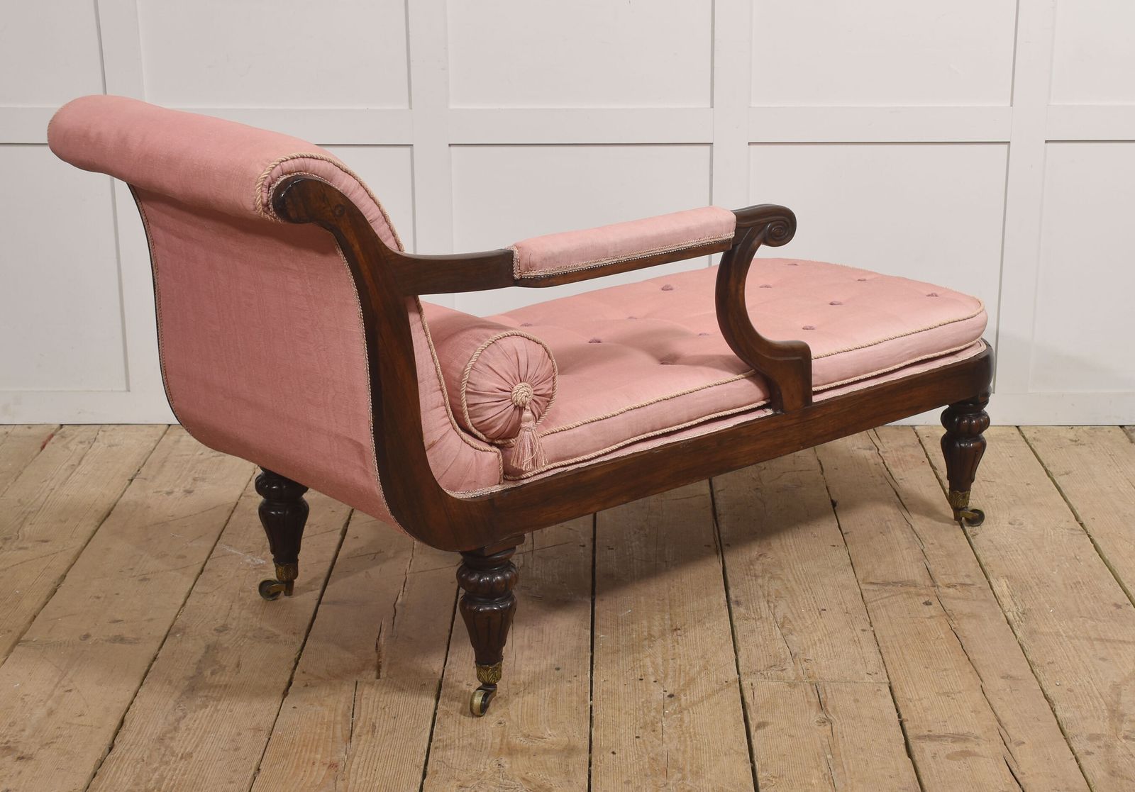 19th Century William IV Rosewood Chaise Longue photo Furniture