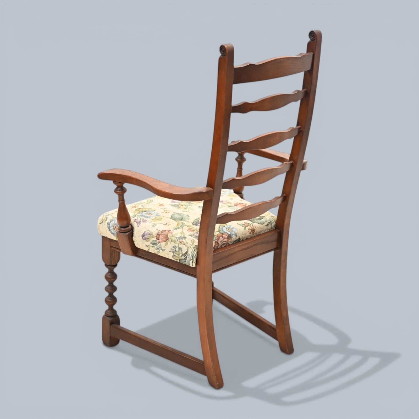 photo vinterior 6 Old Charm Ladderback Dining Chairs Drop In Seats Tudor Brown Free Uk Delivery*