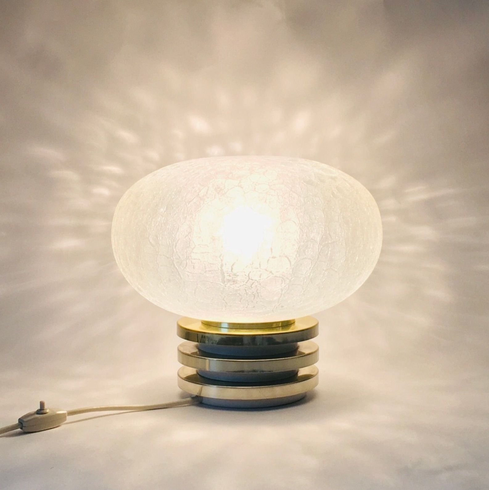 Lampe de table mid-century / Space Age, Doria, Allemagne, années 1960 photo vintage
