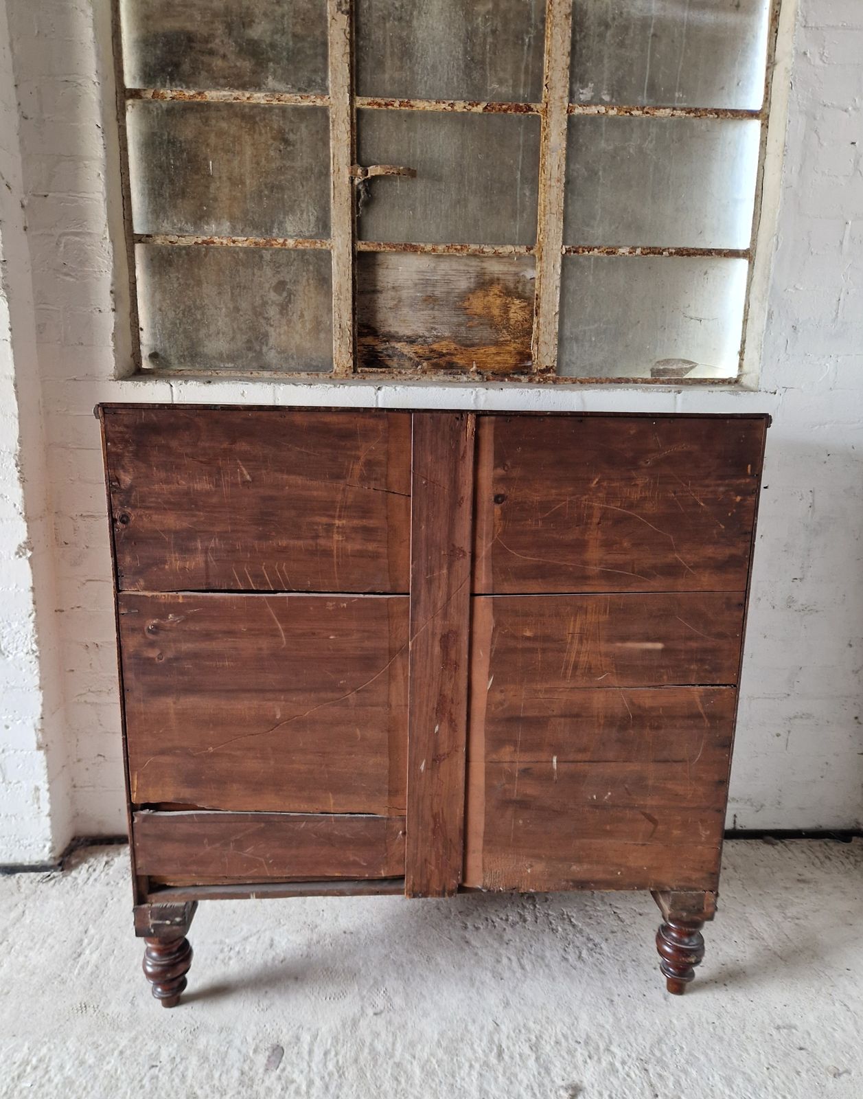 Furniture Antique Mahogany Chest Of Drawers photo