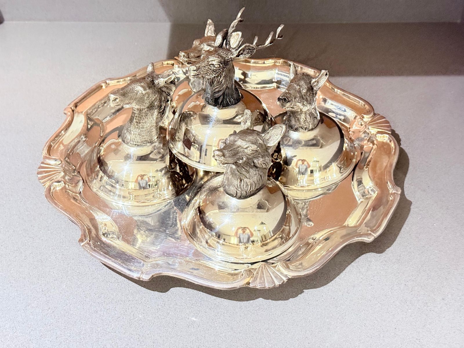photo vinterior Italian Silver Plated Animal Head Liqueur Cups With Matching Serving Tray Set 6