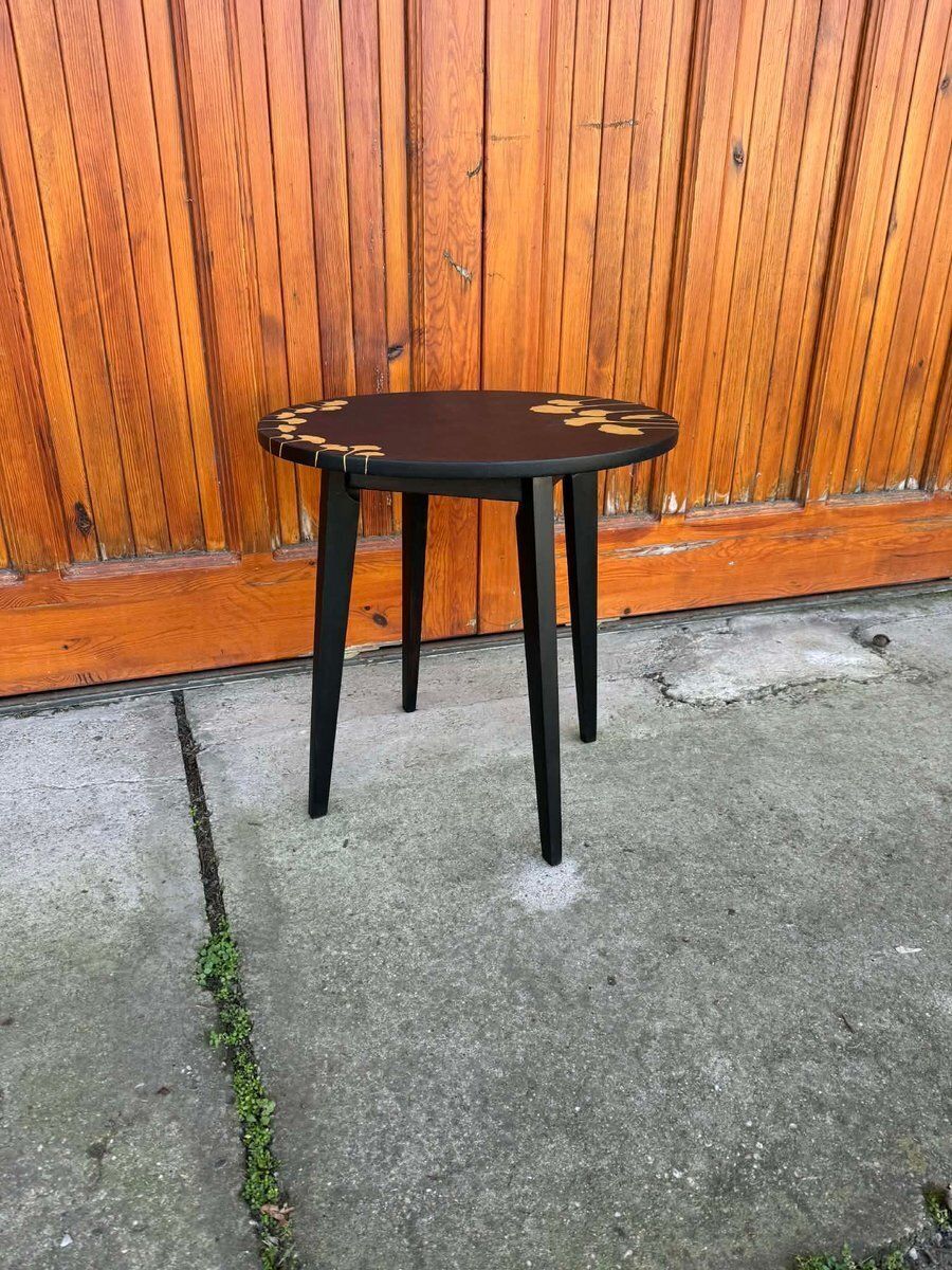 Zwart handgeschilderd bijzettafeltje, jaren 1960 photo furniture